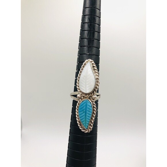 LEE CHARLEY JR ~NAVAJO STERLING ~TURQUOISE & MOTHER OF PEARL FEATHER RING-Signed - Picture 2 of 12
